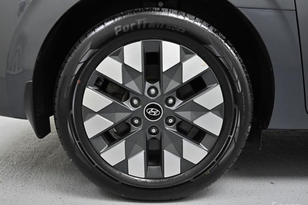 2022 Hyundai Staria с пробегом 119 596 км