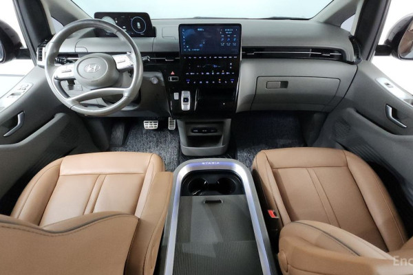 2021 Hyundai Staria с пробегом 84 034 км