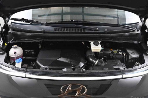 2021 Hyundai Staria с пробегом 77 535 км