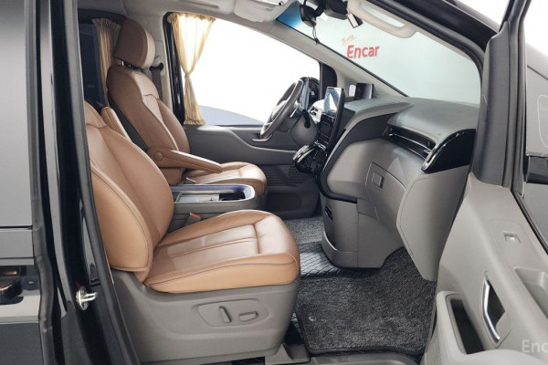 2021 Hyundai Staria с пробегом 84 034 км