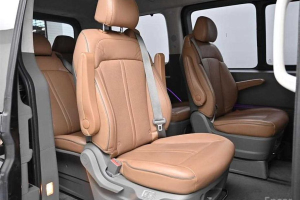 2021 Hyundai Staria с пробегом 77 535 км