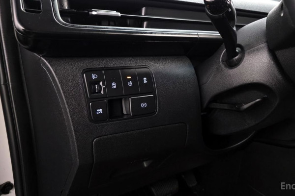 2022 Hyundai Staria с пробегом 70 126 км