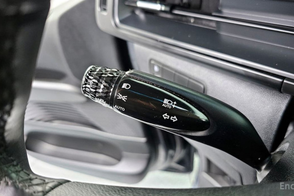 2022 Hyundai Staria с пробегом 98 142 км