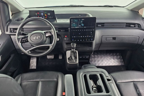 2022 Hyundai Staria с пробегом 58 241 км