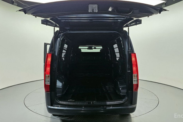 2022 Hyundai Staria с пробегом 98 142 км