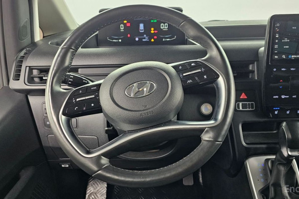 2022 Hyundai Staria с пробегом 58 241 км