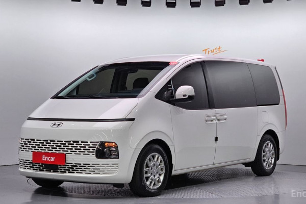 2022 Hyundai Staria с пробегом 58 241 км