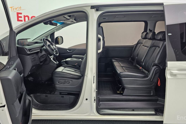 2022 Hyundai Staria с пробегом 58 241 км