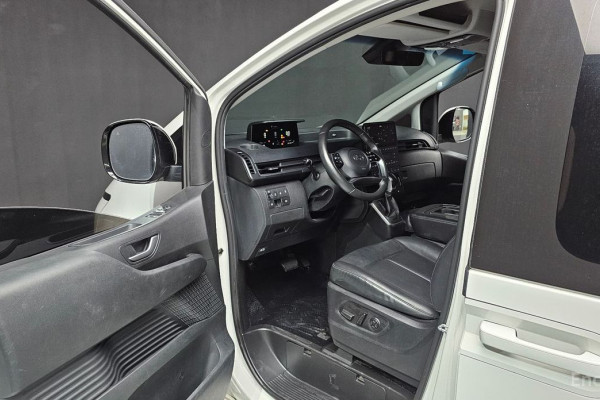 2022 Hyundai Staria с пробегом 69 042 км