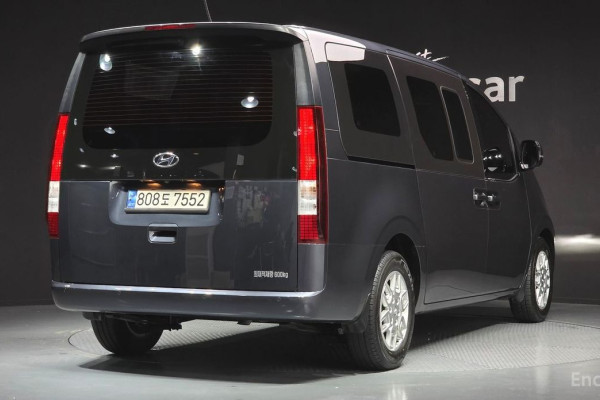 2022 Hyundai Staria с пробегом 54 922 км