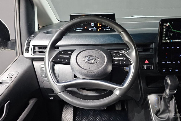 2022 Hyundai Staria с пробегом 69 042 км