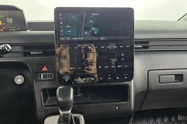 2022 Hyundai Staria с пробегом 58 241 км