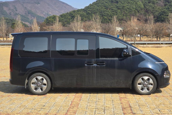 2022 Hyundai Staria с пробегом 91 175 км