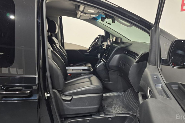 2022 Hyundai Staria с пробегом 46 732 км