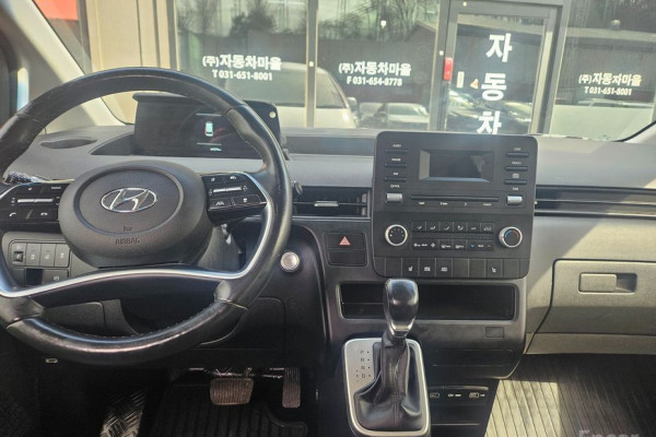 2021 Hyundai Staria с пробегом 64 342 км