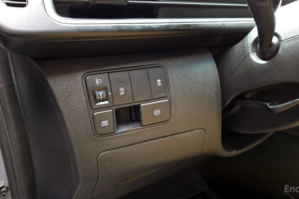 2022 Hyundai Staria с пробегом 75 812 км