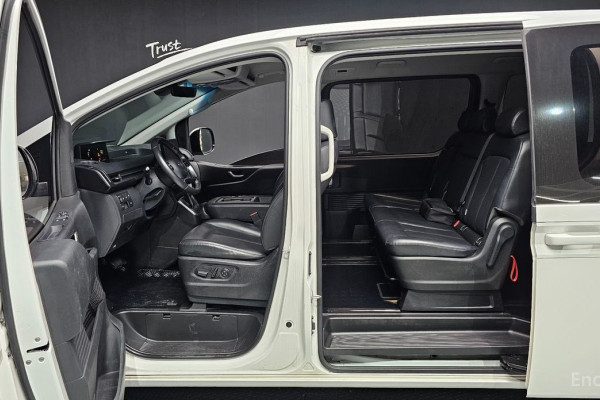 2022 Hyundai Staria с пробегом 69 042 км