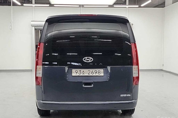 2021 Hyundai Staria с пробегом 68 000 км