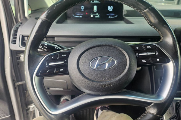 2021 Hyundai Staria с пробегом 64 342 км