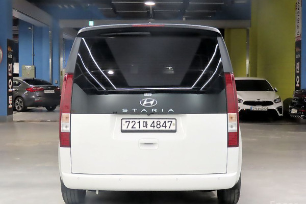 2021 Hyundai Staria с пробегом 74 982 км