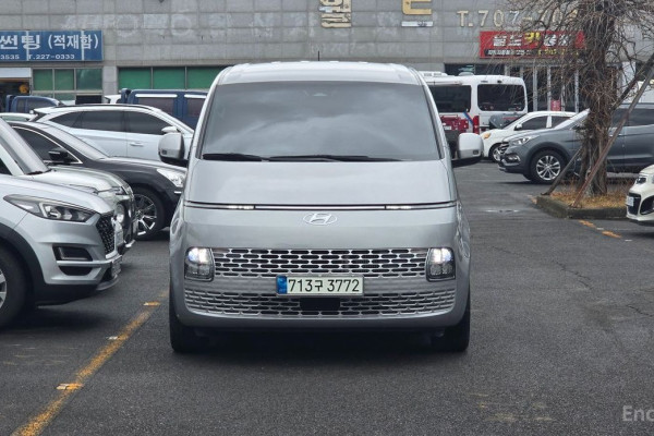 2022 Hyundai Staria с пробегом 44 016 км