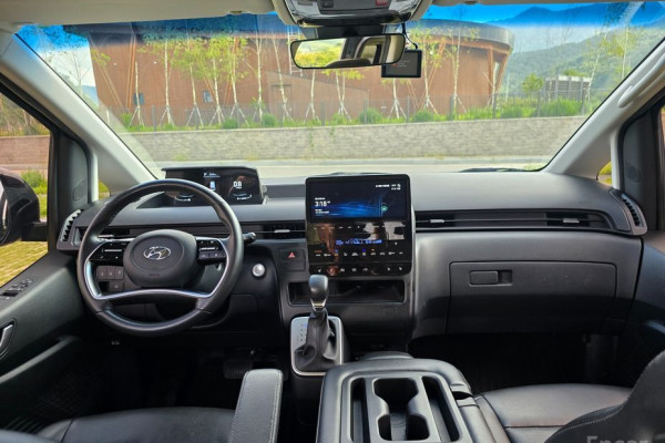 2022 Hyundai Staria с пробегом 91 175 км