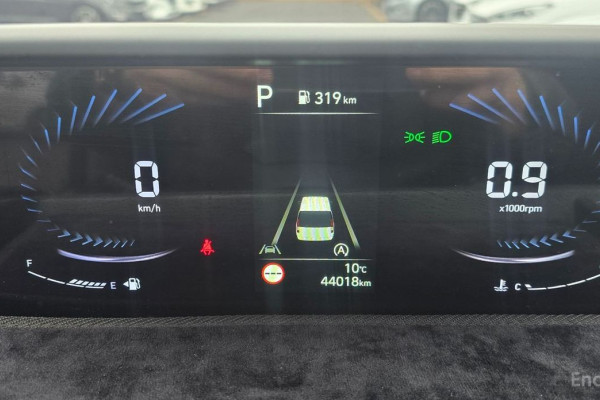 2022 Hyundai Staria с пробегом 44 016 км