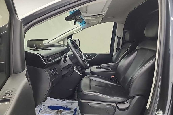 2021 Hyundai Staria с пробегом 68 000 км