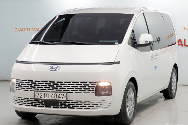 2021 Hyundai Staria с пробегом 74 982 км