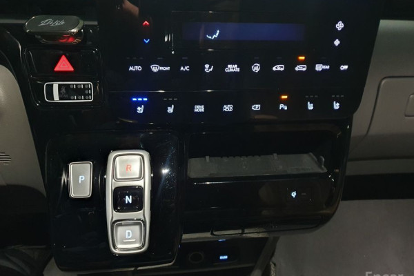 2022 Hyundai Staria с пробегом 49 403 км