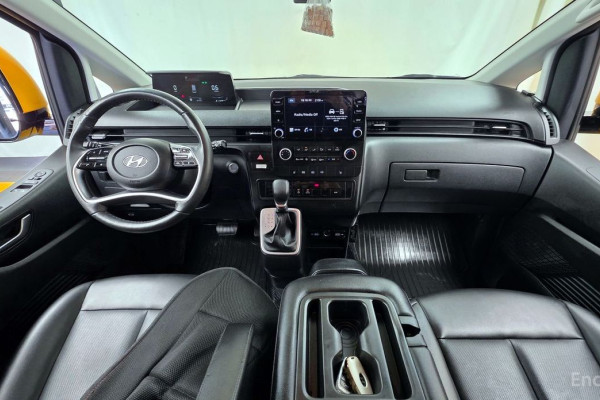 2022 Hyundai Staria с пробегом 30 132 км