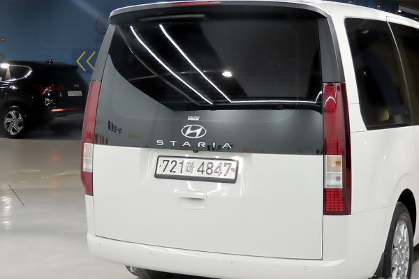 2021 Hyundai Staria с пробегом 74 982 км