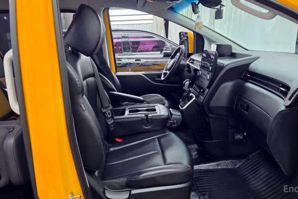 2022 Hyundai Staria с пробегом 30 132 км