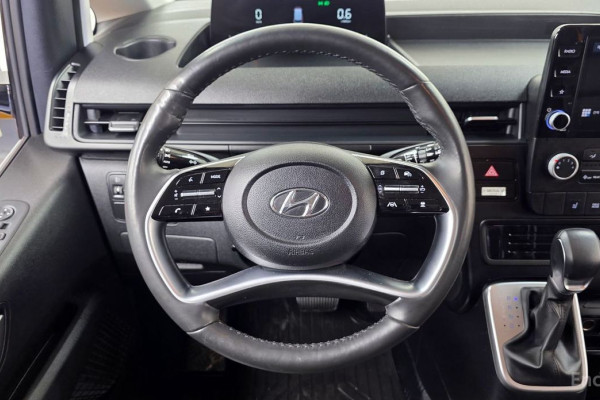 2022 Hyundai Staria с пробегом 30 132 км