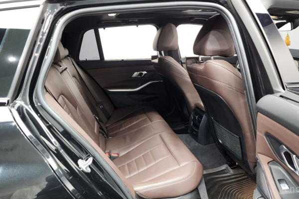 2022 BMW 3 серии с пробегом 43 557 км