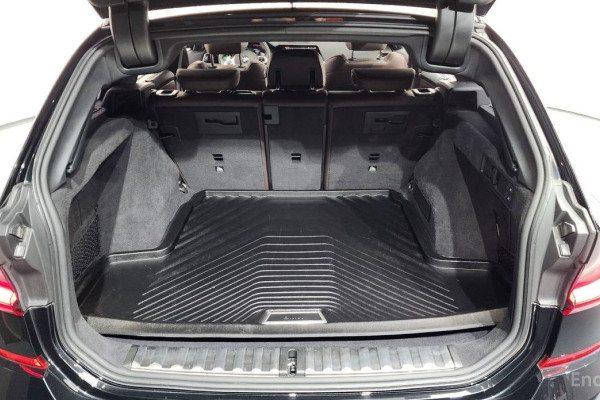 2022 BMW 3 серии с пробегом 43 557 км