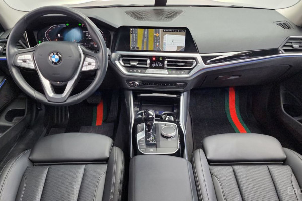 2022 BMW 3 серии с пробегом 30 833 км