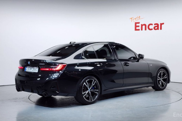 2023 BMW 3 серии с пробегом 21 317 км