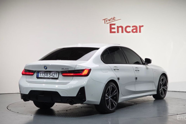 2023 BMW 3 серии с пробегом 17 965 км