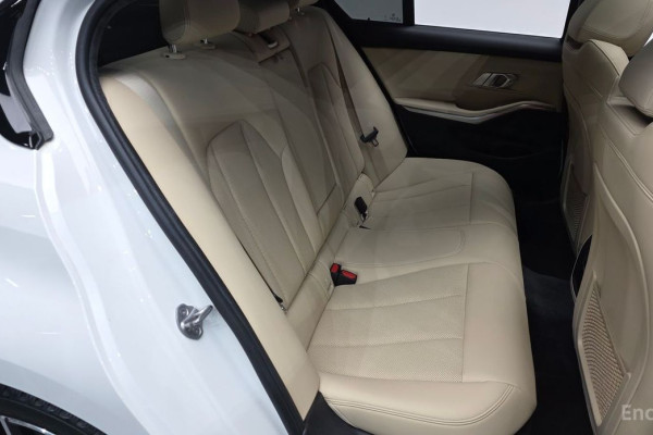 2022 BMW 3 серии с пробегом 70 263 км