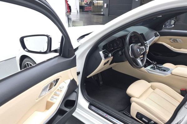 2022 BMW 3 серии с пробегом 70 263 км