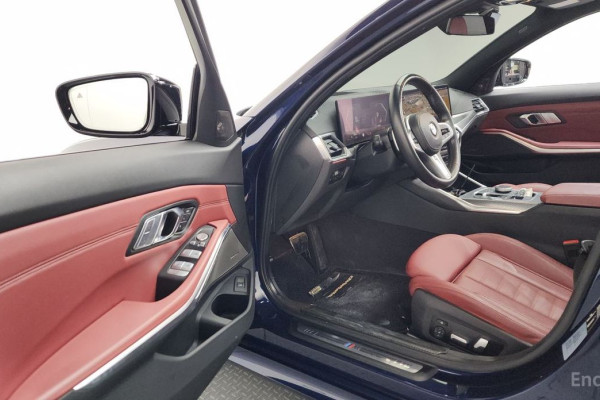 2022 BMW 3 серии с пробегом 45 789 км