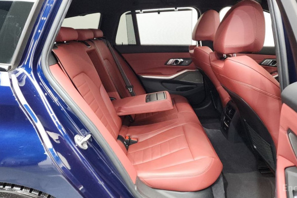 2022 BMW 3 серии с пробегом 45 789 км