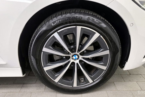 2021 BMW 3 серии с пробегом 27 860 км