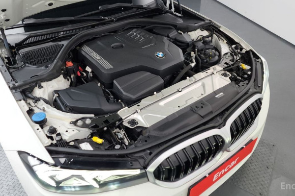 2022 BMW 3 серии с пробегом 22 841 км