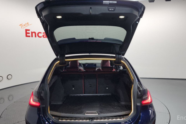 2022 BMW 3 серии с пробегом 45 789 км