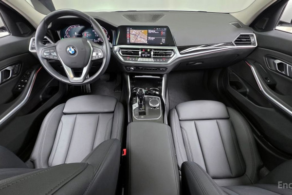 2021 BMW 3 серии с пробегом 27 860 км