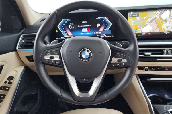 2022 BMW 3 серии с пробегом 22 841 км