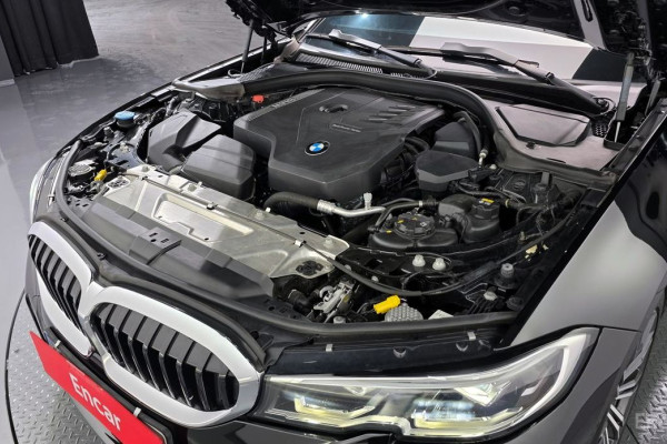 2021 BMW 3 серии с пробегом 57 569 км