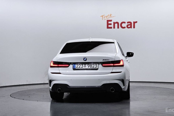 2022 BMW 3 серии с пробегом 43 058 км